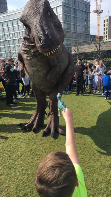 Hire a dinosaur big foot friend not food friend not food funny dinosaur pic funny jurassic moment dino hire hire an animatronic t-rex the most realistic T-rex hire animatronic t-rex in dubai