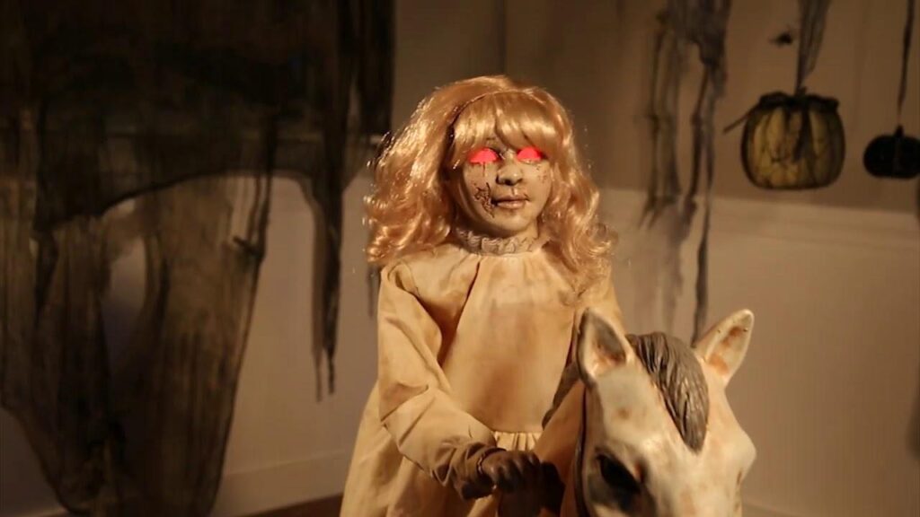 horror animatronics scary set dressing theme seasonal marketing activation