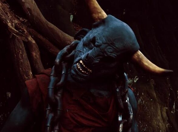 Hire scare actors for events hire monsters hire minotaur creature hire scare performer halloween